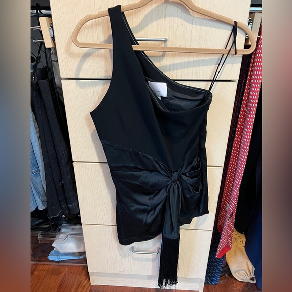 Cinq a Sept Silk Top one shoulder - Picture 4 of 4
